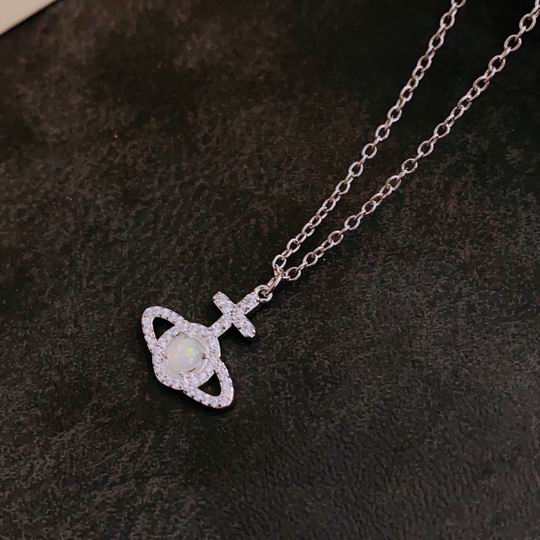 Vivienne Westwood necklace 12lyh157
